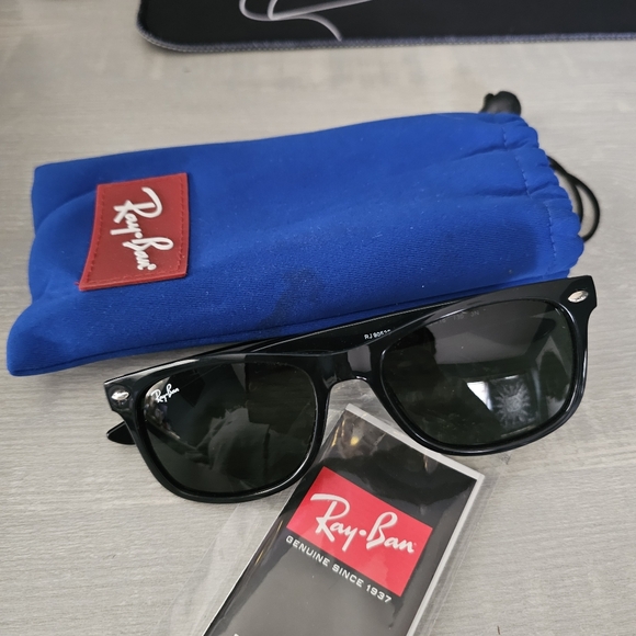 Ray-Ban Black Sunglasses (Kids) - Picture 2 of 7